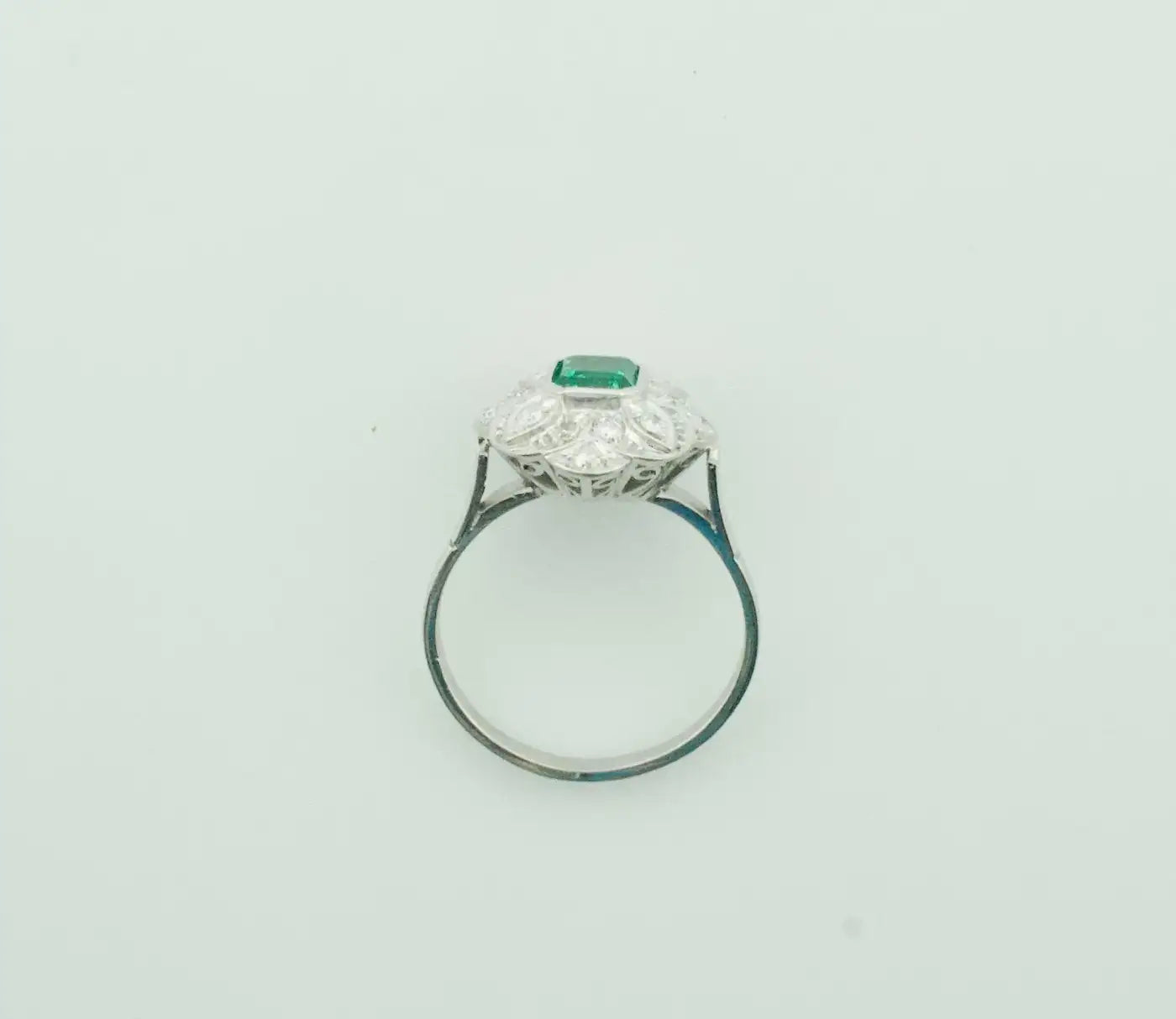 Art Deco Emerald and Diamond Ring in Platinum