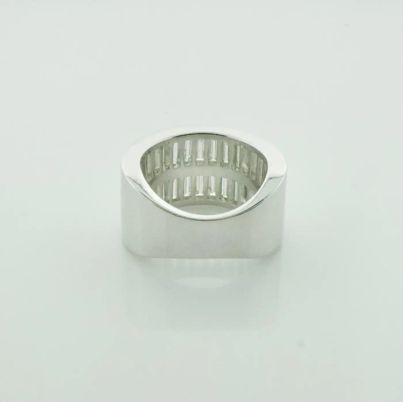 Black Starr and Frost Platinum Wedding Band Ring