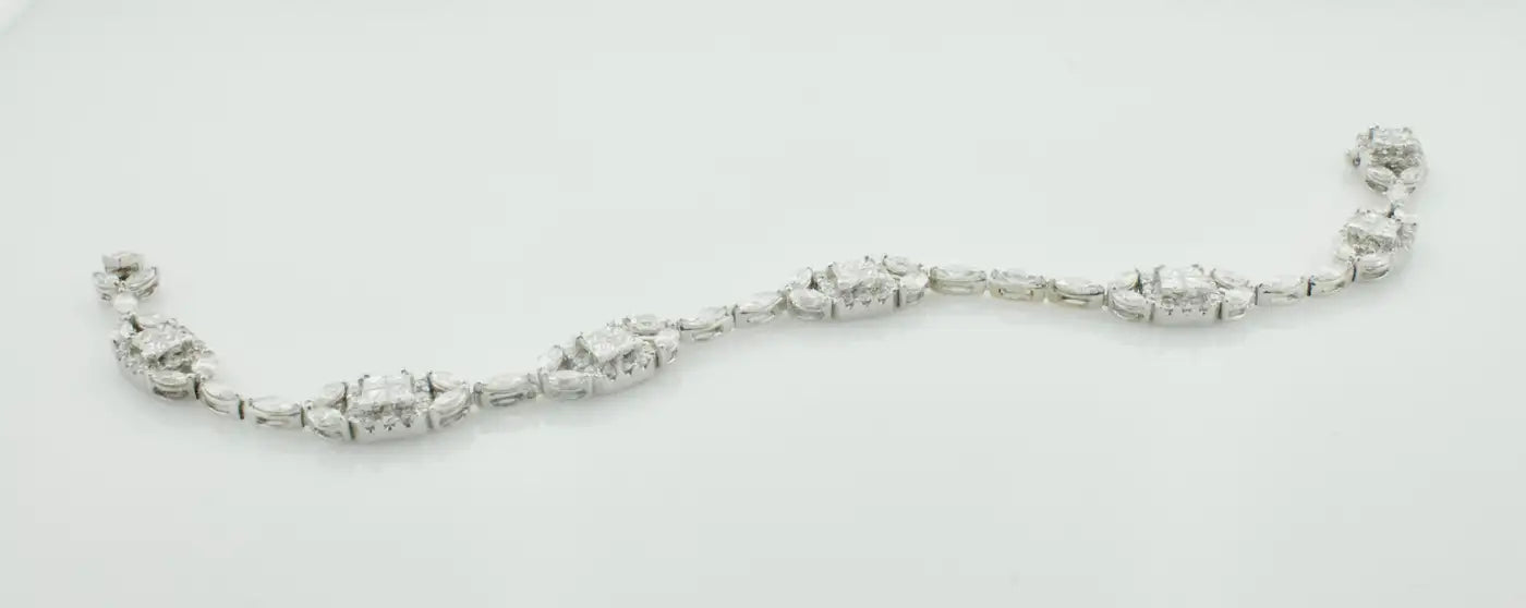 Diamond Bracelet by "Greg Ruth" in 18k White Gold