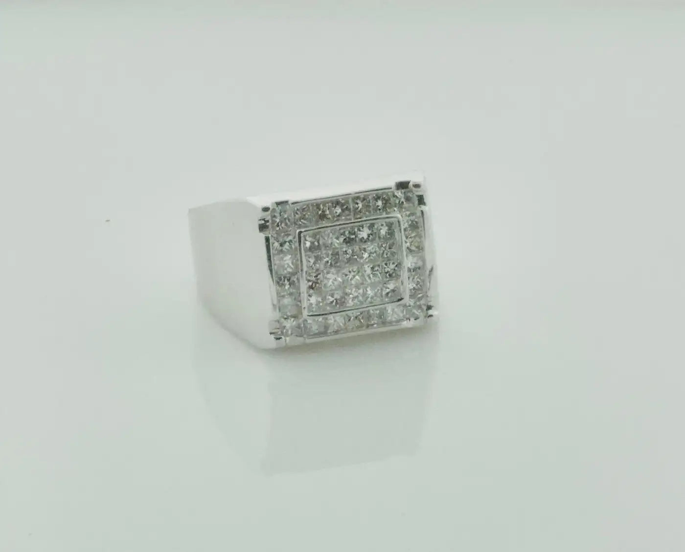 Flexing Ring