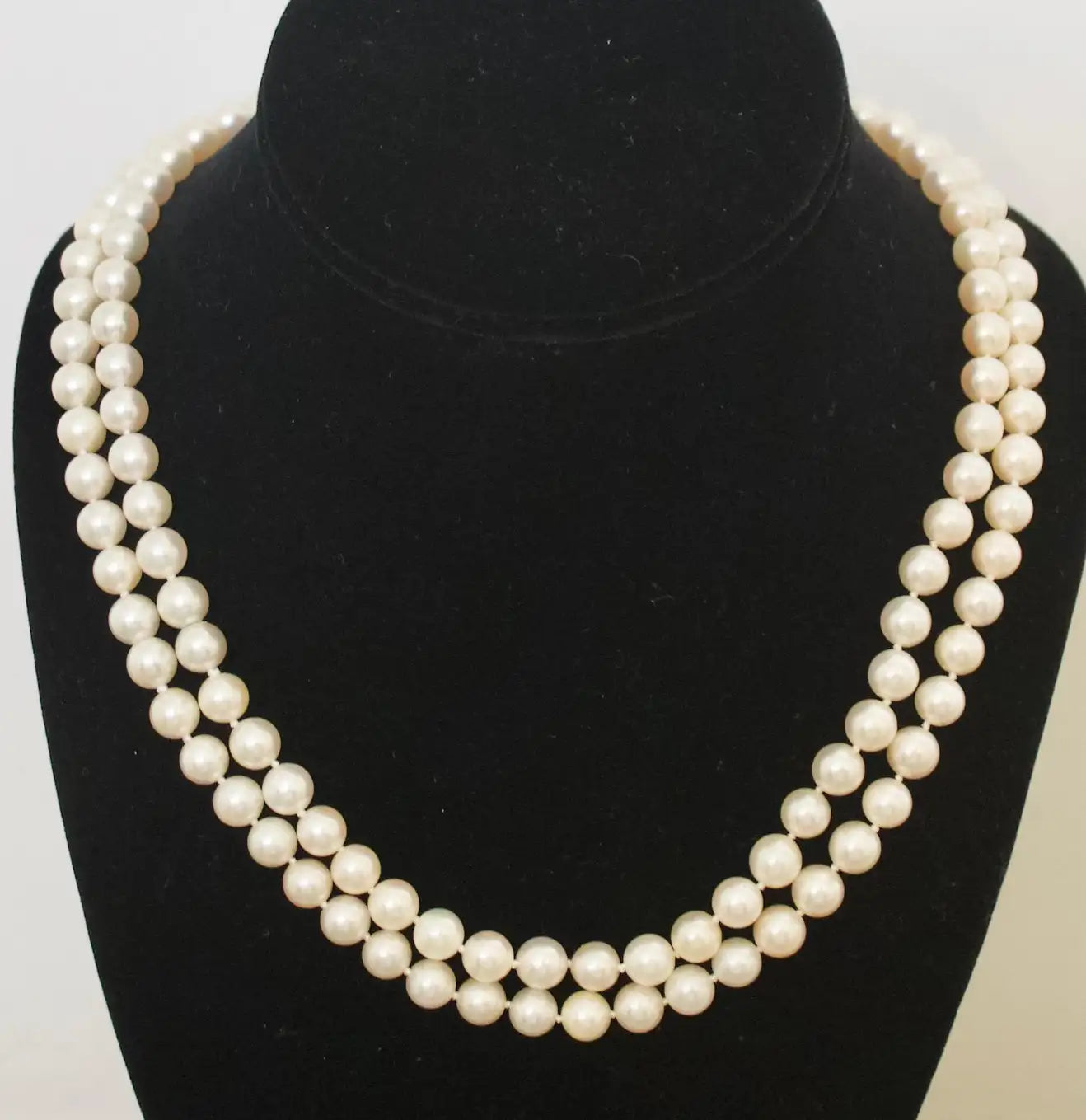 Jade Diamond and Pearl Strand Necklace Circa 1950's