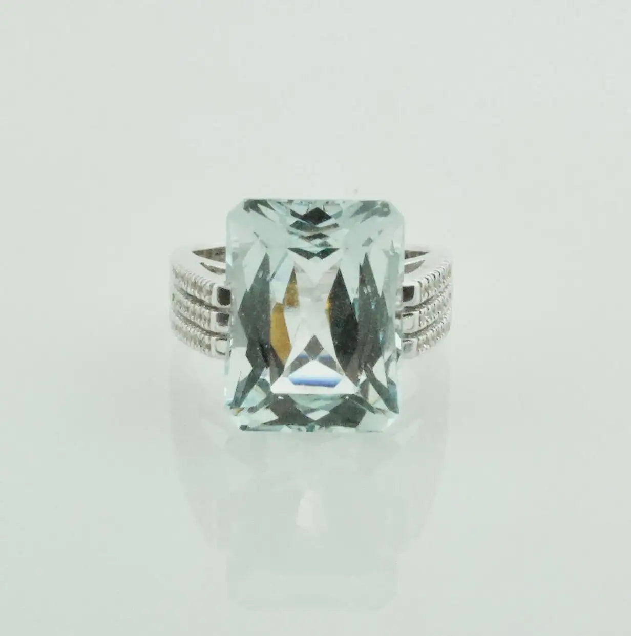 Estate Modernistic Aquamarine and Diamond Ring in White Gold