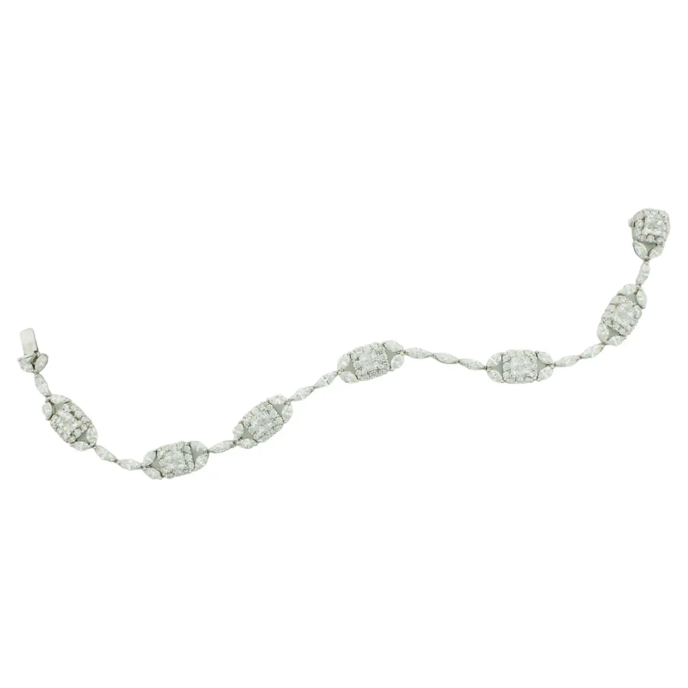 Diamond Bracelet by "Greg Ruth" in 18k White Gold