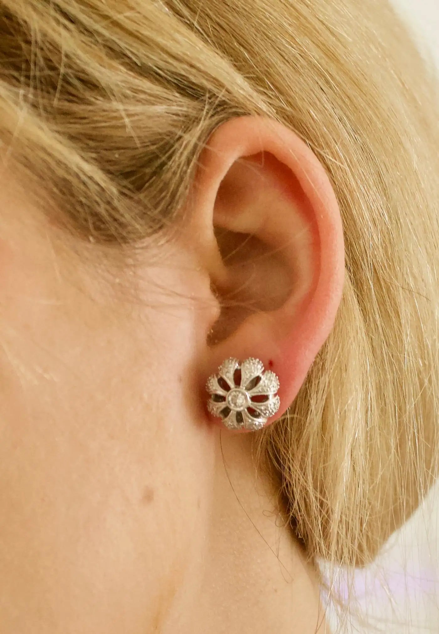 Diamond Floral Earrings in 18k White Gold