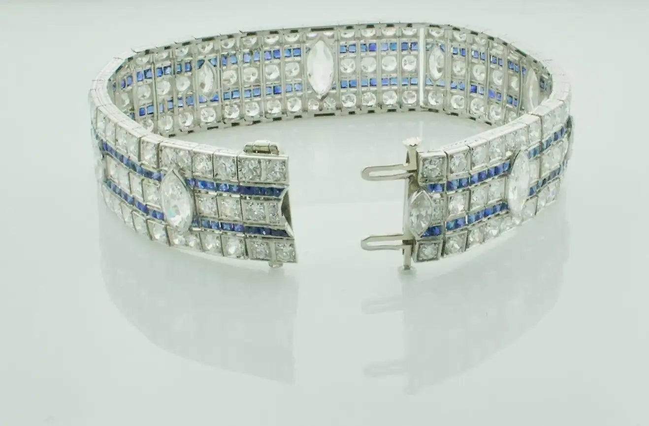Important Platinum Diamond and Sapphire Art Deco Bracelet C. 1920's 20.00 Cts