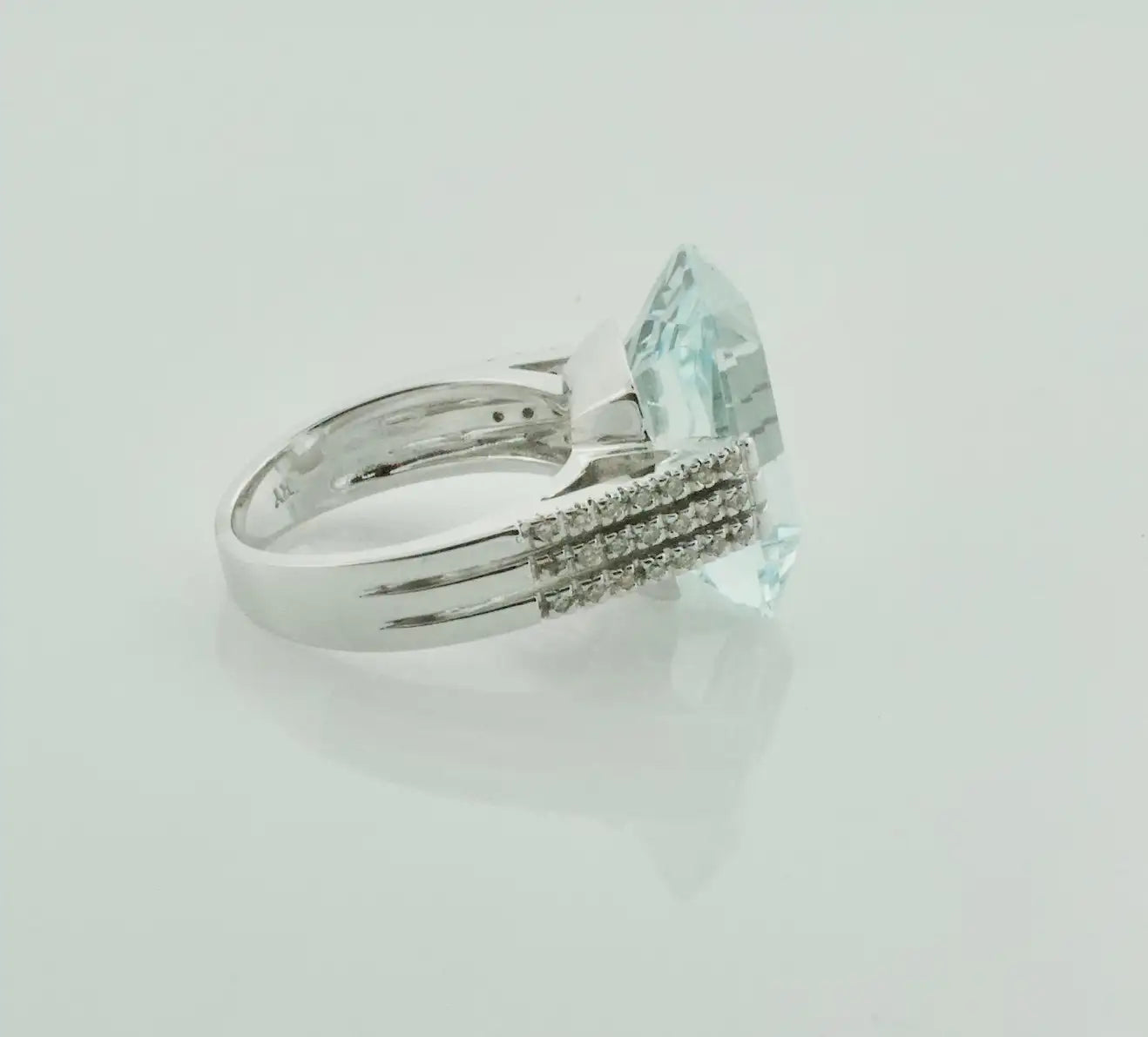 Estate Modernistic Aquamarine and Diamond Ring in White Gold